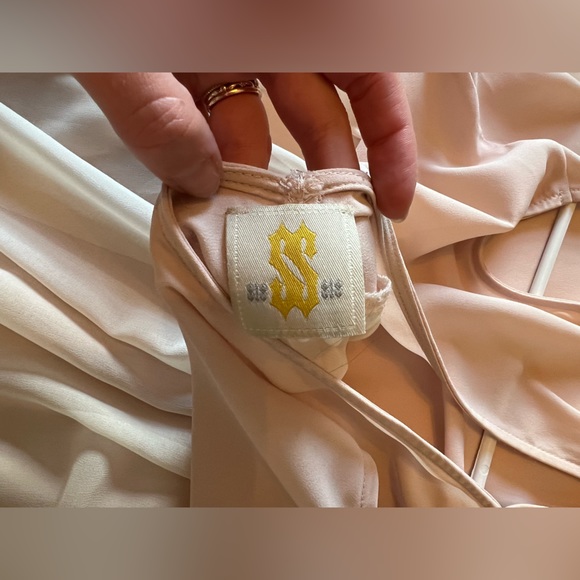 Anthropologie - light pink tank top - Picture 4 of 6